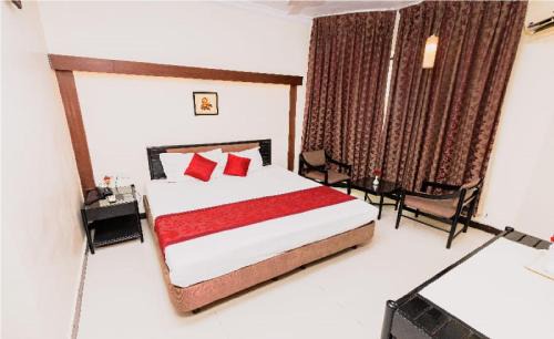 Panvel Hotel | Hotel Garden