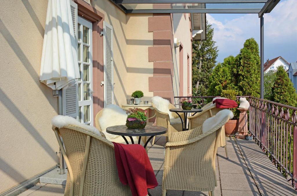 Ihringen Hotel | Hotel garni Kaiserstuhl