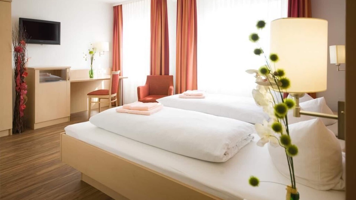 Etzenricht House | Hotel Gasthof Pension Riebel