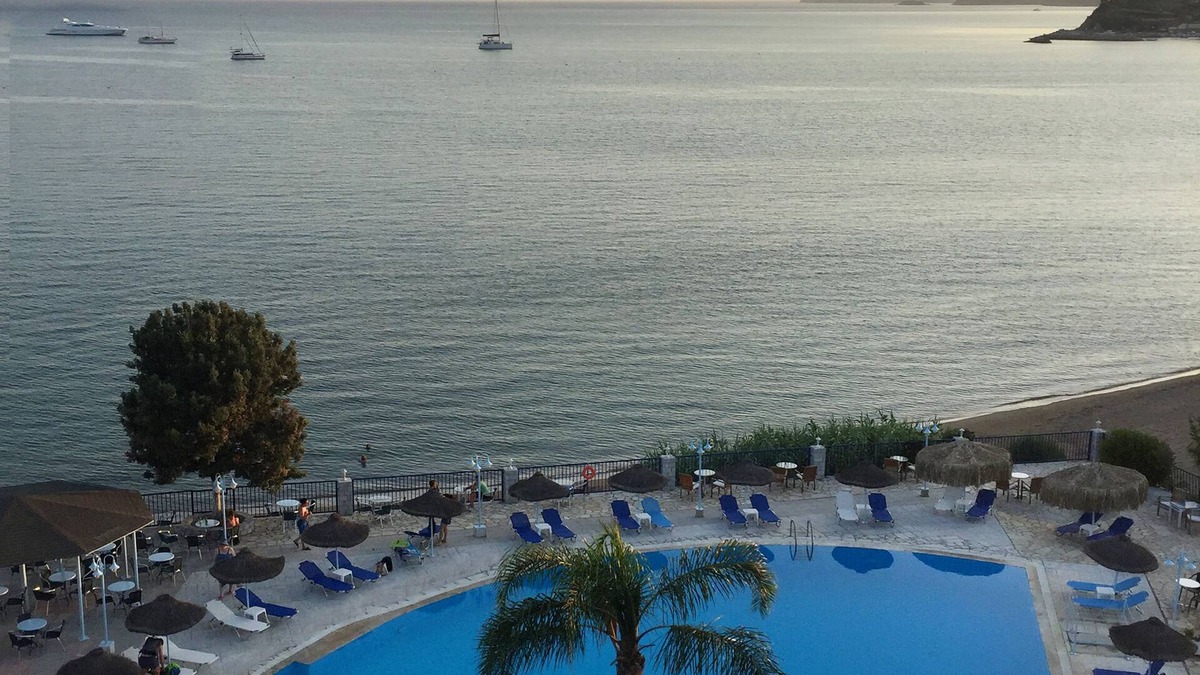 Foinikounta Hotel | Hotel Golden Sun