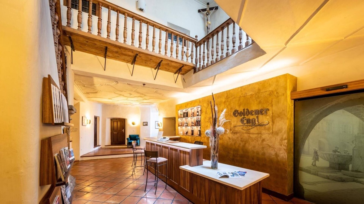 Hall In Tirol Hotel | Hotel Goldener Engl