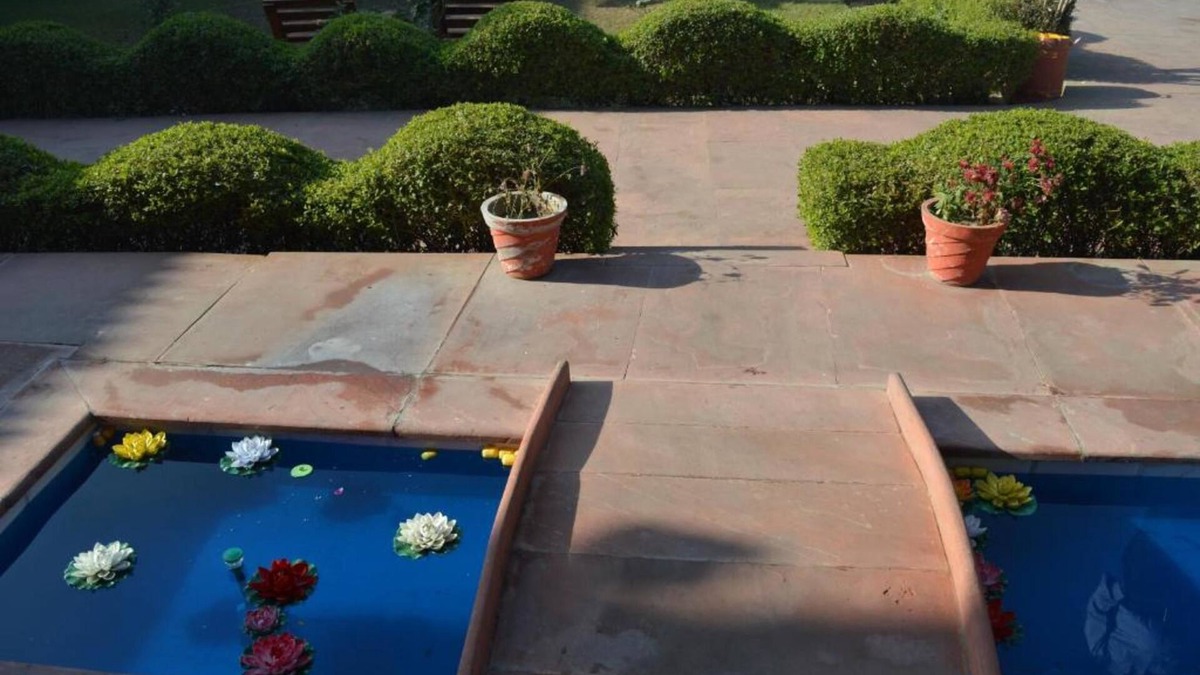 Fatehpur Sikri Hotel | Hotel Goverdhan Tourist Complex