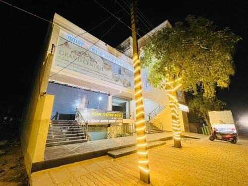 Bulandshahr Hotel | Hotel Grand Central