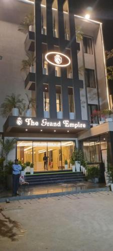 Rakabganj Hotel | Hotel Grand Empire, Banquet, Swimming Pool with Taj View
