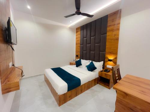 Santacruz West Hotel | Hotel Grand Executive