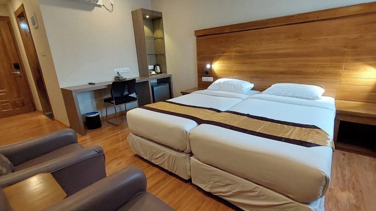 Botahtaung Hotel | Hotel Grand Galaxy