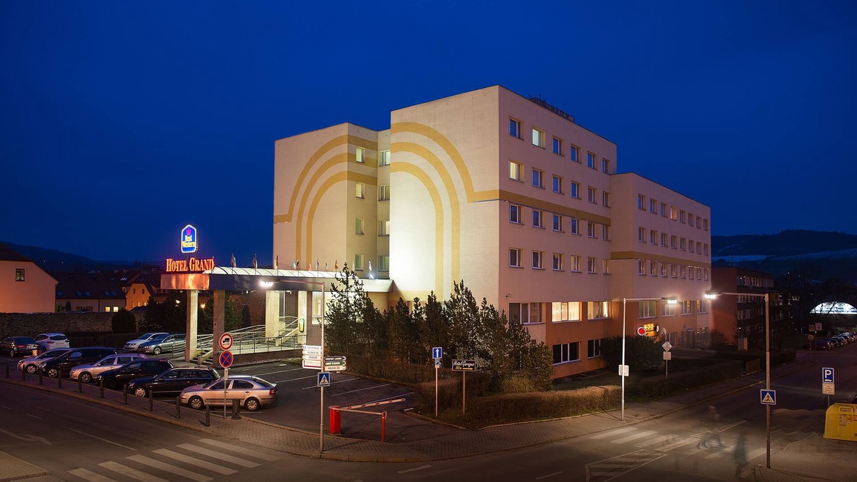 Beroun Hotel | Hotel Grand Litava Beroun