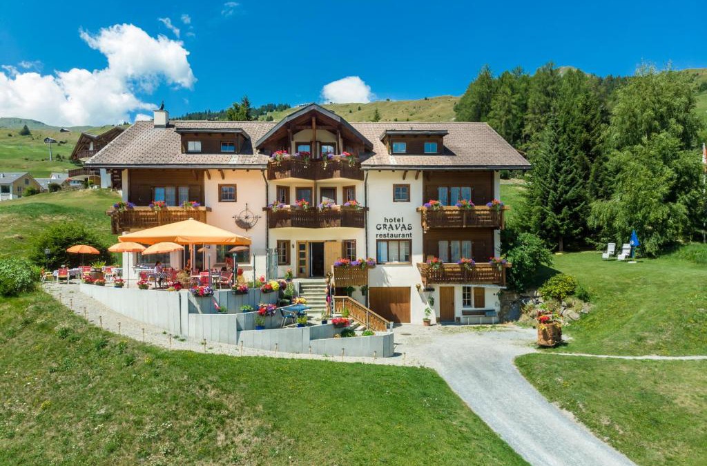 Vella Hotel | Hotel Gravas Lodge - Das Hotel für Gäste mit Hund