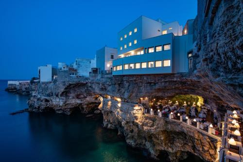 Polignano a Mare Hotel | Hotel Grotta Palazzese
