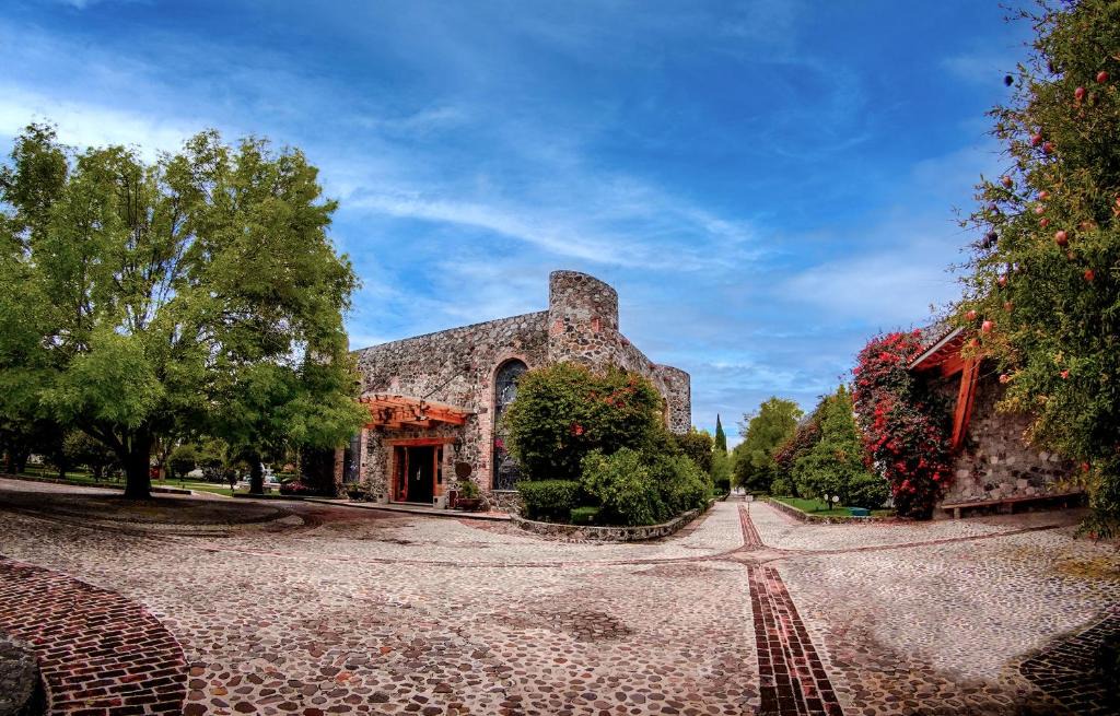Contepec Hotel | Hotel Hacienda Cantalagua Golf