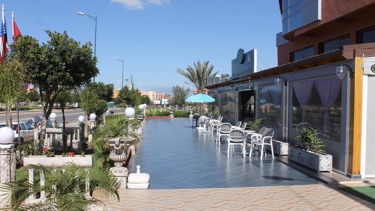 Beni Mellal Hotel | Hotel Hadaik Ain Asserdoune
