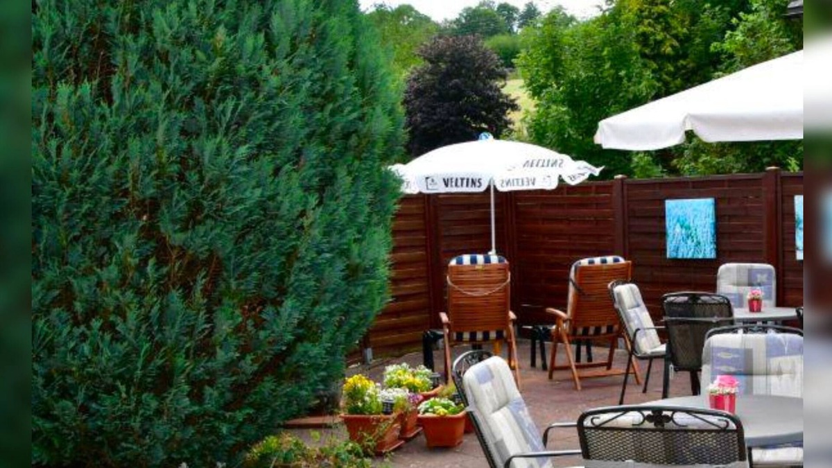 Assinghausen Hotel | Hotel Haus Erlen