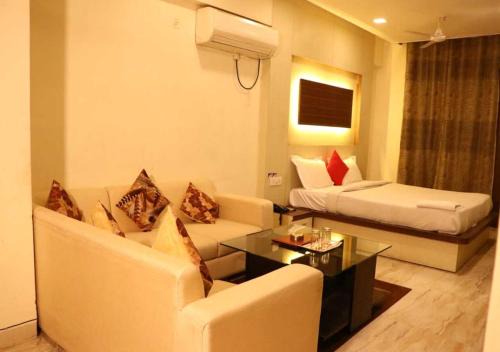 Vasundhara Hotel | Hotel Haveli Palace