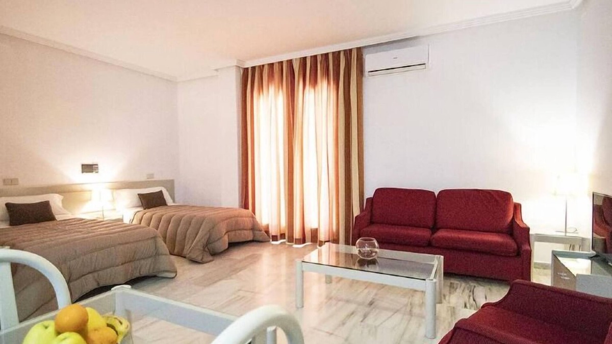 Mairena del Aljarafe Hotel | Hotel In Mairena Del Aljarafe With Other, Tv, Parking
