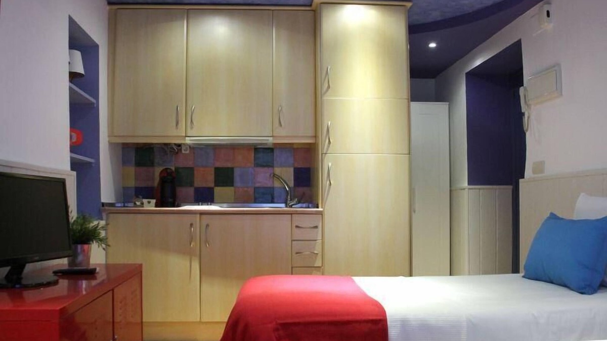 Valdepenas Hotel | Hotel In Valdepeñas With Other, Security/Safety, Tv