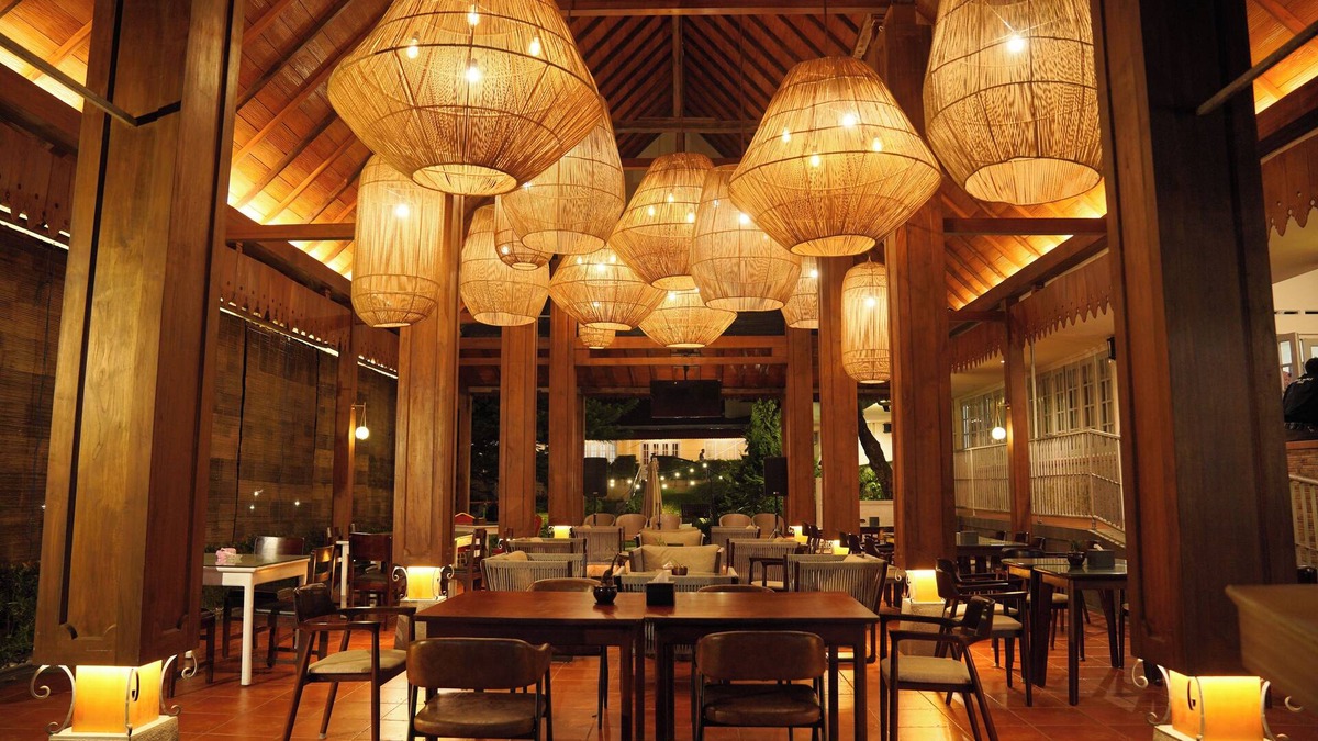 Hargomulyo Hotel | Hotel Indah Palace Tawangmangu