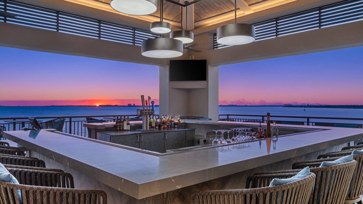 Panama City Hotel | Hotel Indigo Panama City Marina by IHG
