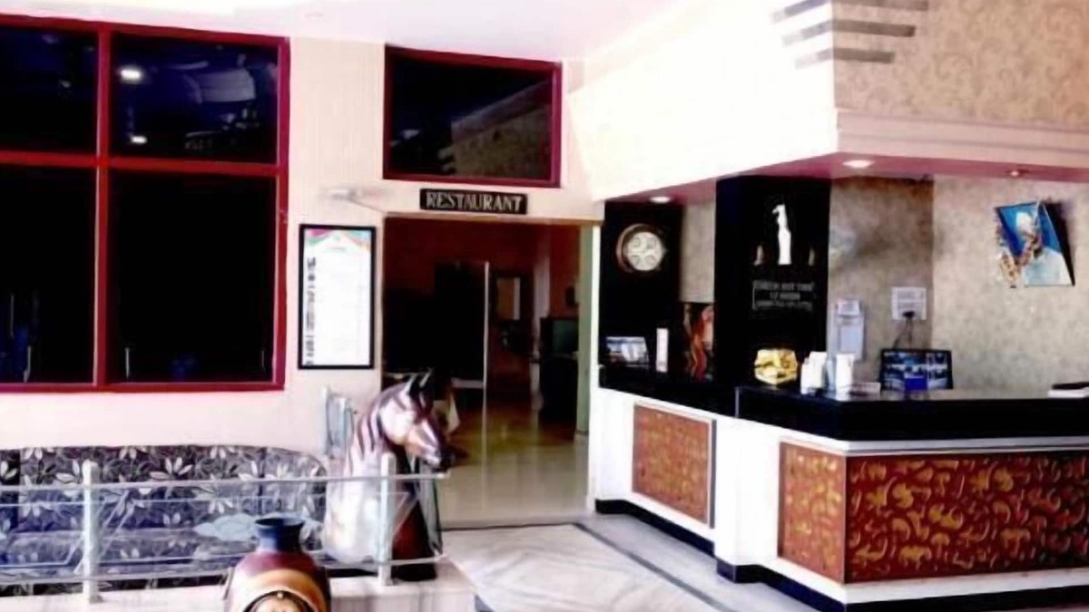 Pachmarhi Hotel | Hotel Indraprastha