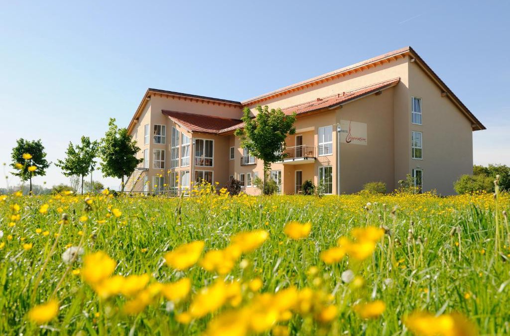 Tittmoning Hotel | Hotel Inspiration Garni