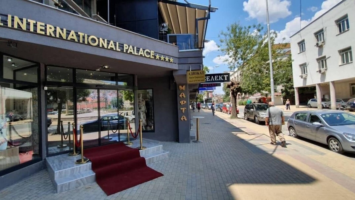 Titov Veles Hotel | Hotel International Palace