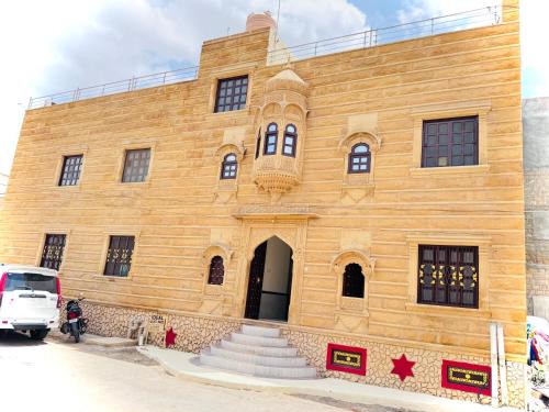 Amar Sagar Pol Hotel | Hotel Jaisalmer Plaza