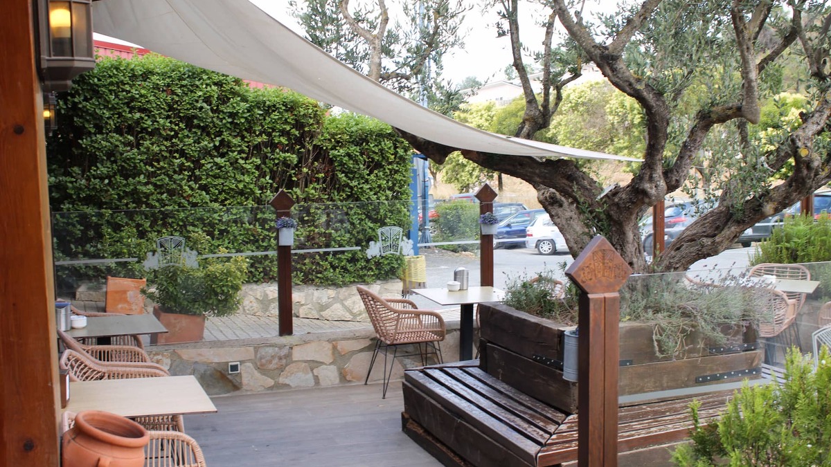 Puente La Reina Hotel | Hotel Jakue