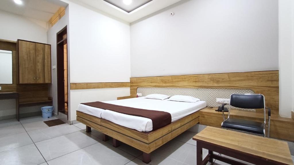 Hungund Hotel | HOTEL JB RESIDENCY