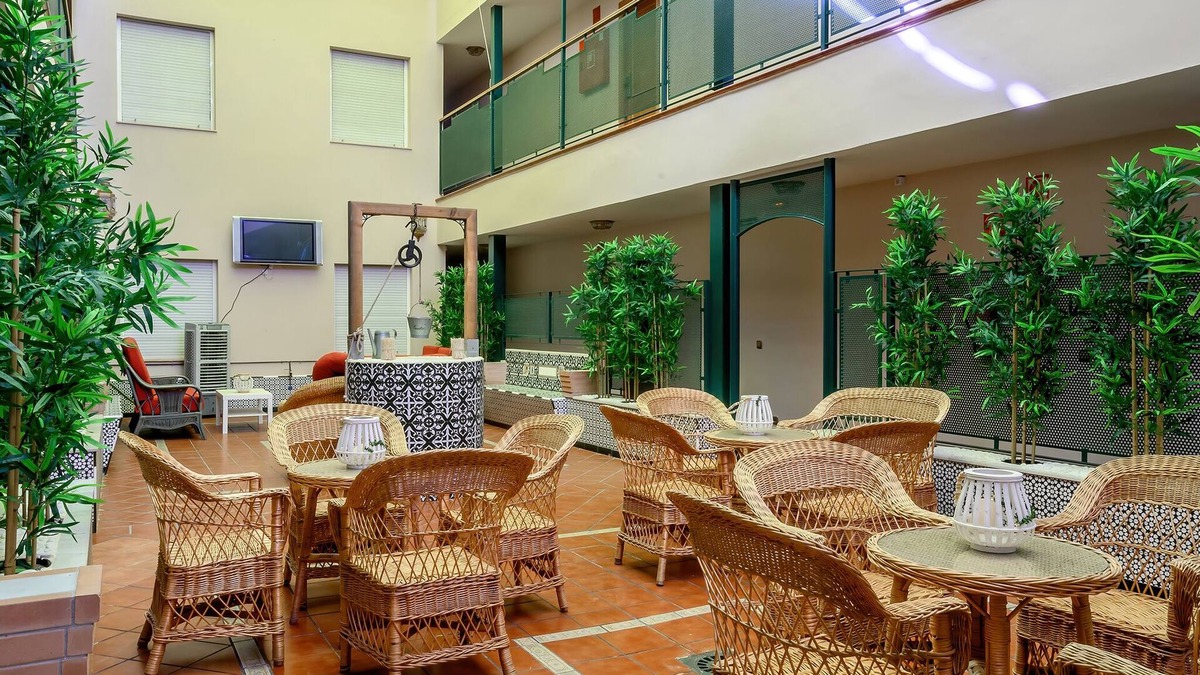 Camas Hotel | HOTEL JM CAMAS