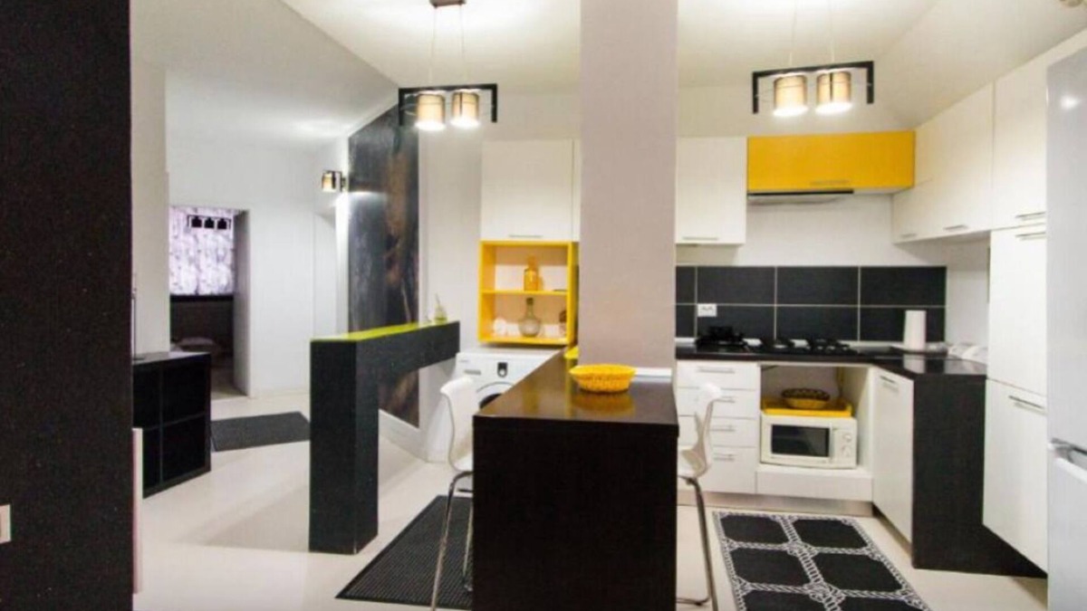 Galati Apartment | Hotel Jolie Apartments - Three-Bedroom Apartment