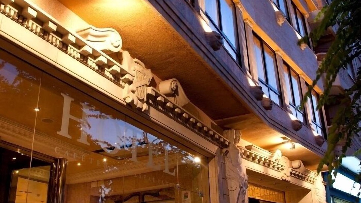 La Roda Hotel | Hotel Juanito