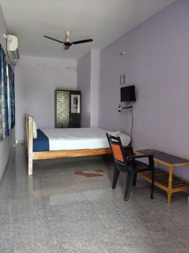 Bhubaneshwar Hotel | Hotel Kanan Guest House