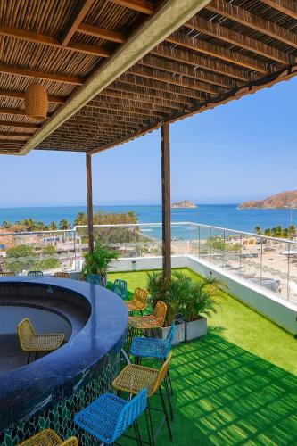 Barrio Centro Hotel | HOTEL KARAYA DIVE RESORT