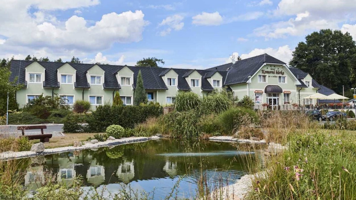 Cheb Hotel | Hotel Komorni Hurka