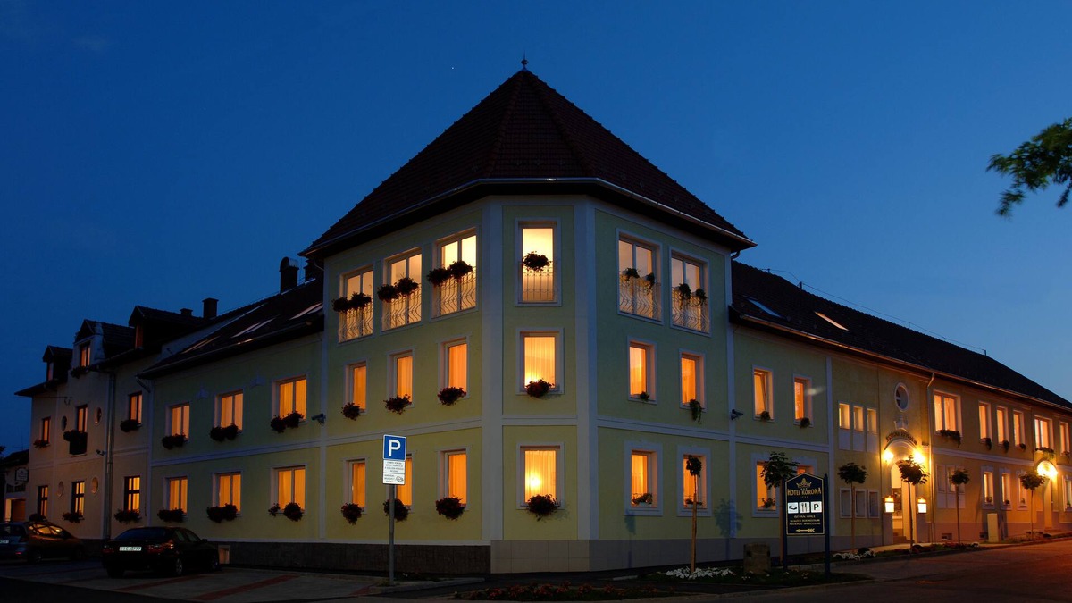 Eger Hotel | Hotel Korona Eger
