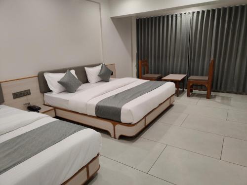 Ahmedabad City Centre Hotel | Hotel Kozar