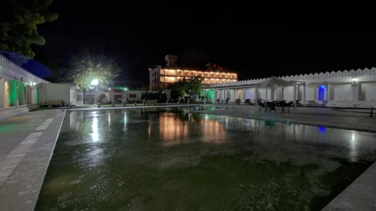 Vallabhnagar Hotel | Hotel Krishna Raj