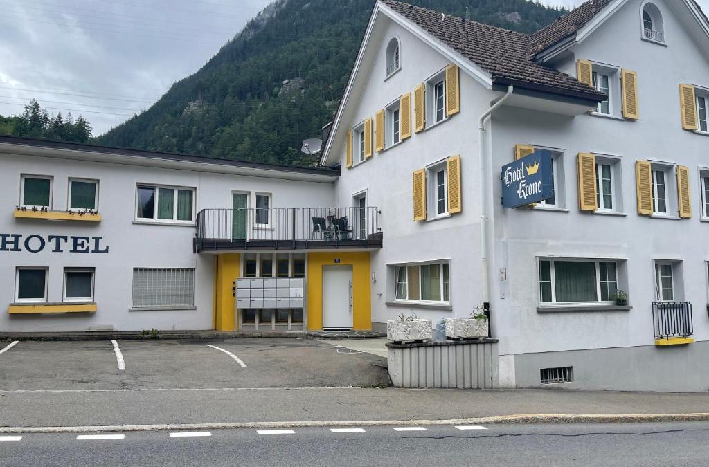 Wassen Apartment | Hotel Krone