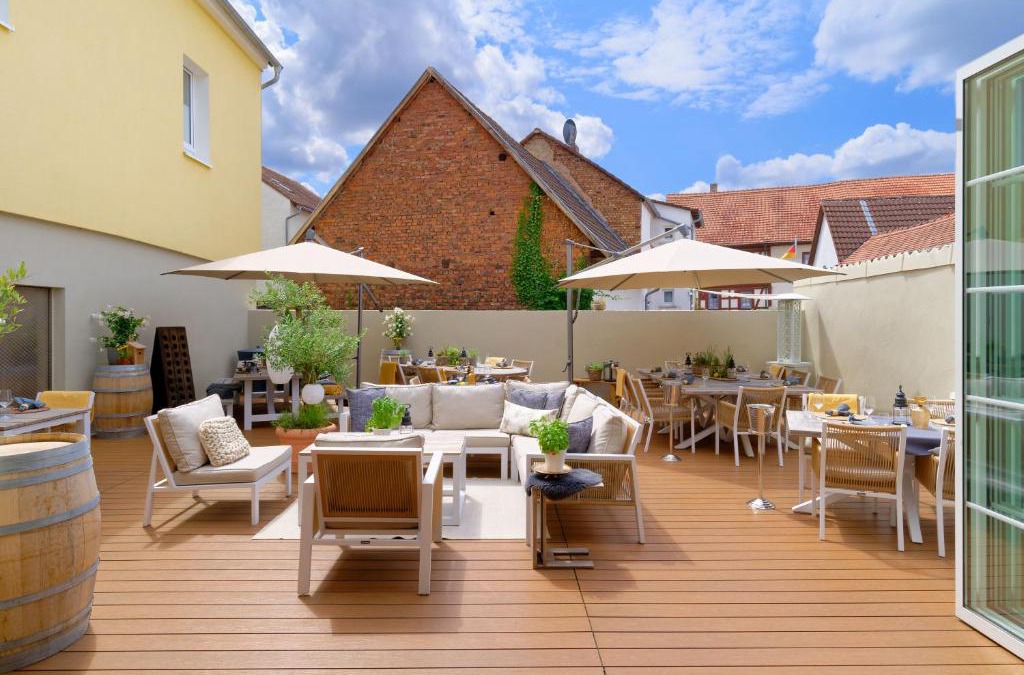 Wasserlos Hotel | Hotel Krone