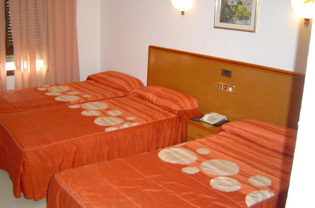 Lechago Hotel | Hotel Lázaro