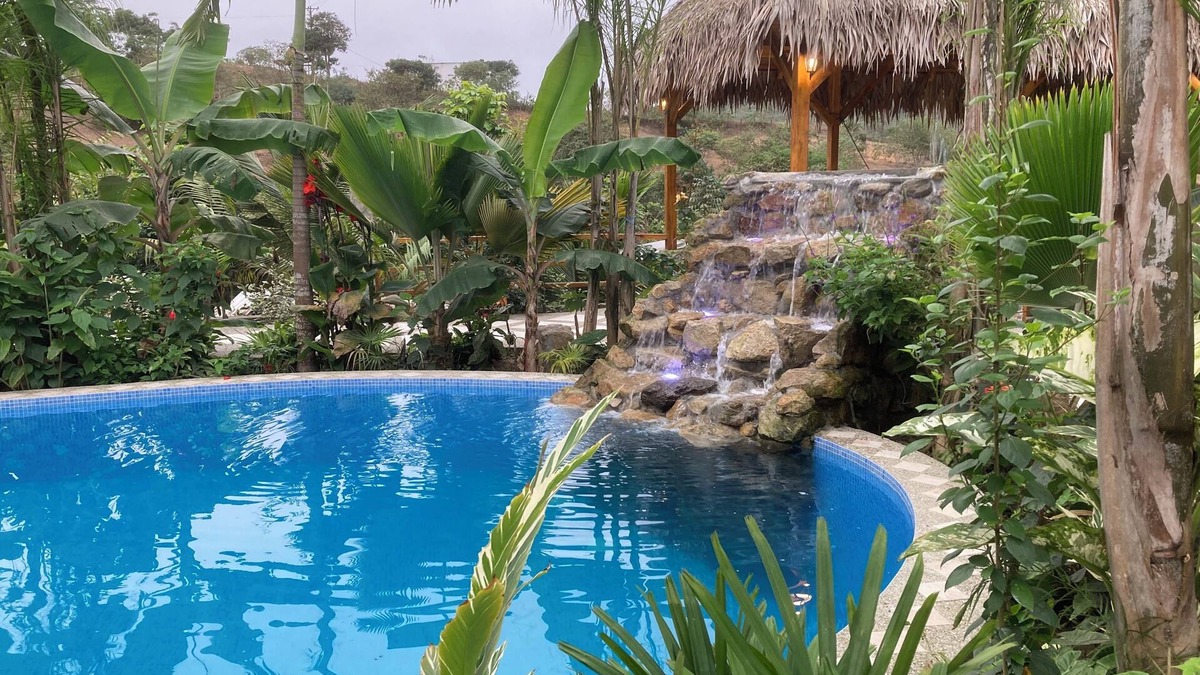 Puerto Lopez Hotel | Hotel La Costa International