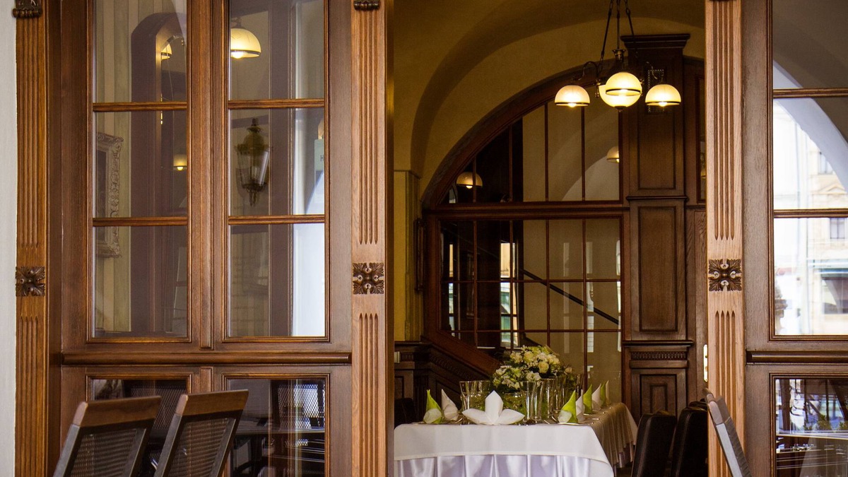 Kromeriz Hotel | Hotel La Fresca
