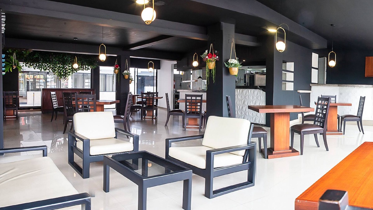 Ibarra Hotel | Hotel La Giralda