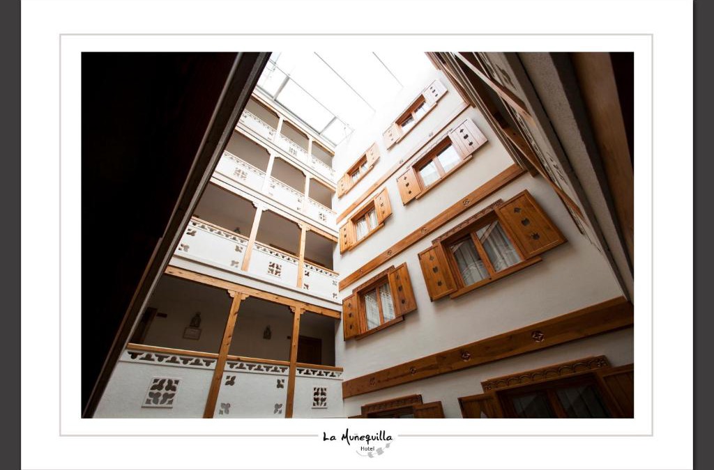 Miraflores de la Sierra Hotel | Hotel la Muñequilla