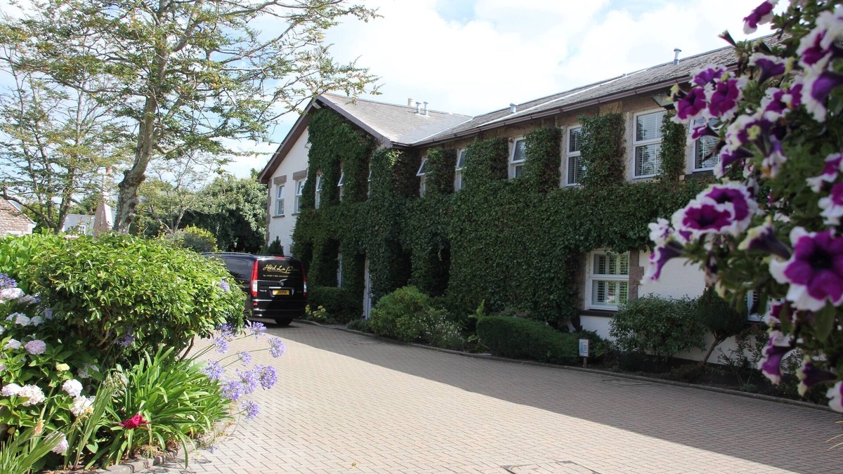 Saint Aubin Hotel | Hotel La Place