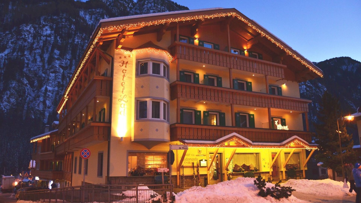 Campitello di Fassa Hotel | Hotel Ladina