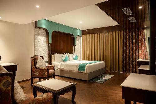 Berhampore Hotel | HOTEL LAKE VIEW