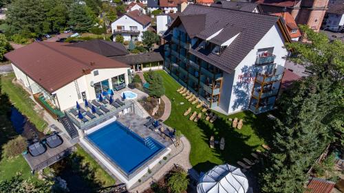 Heimbuchenthal Hotel | Hotel Lamm