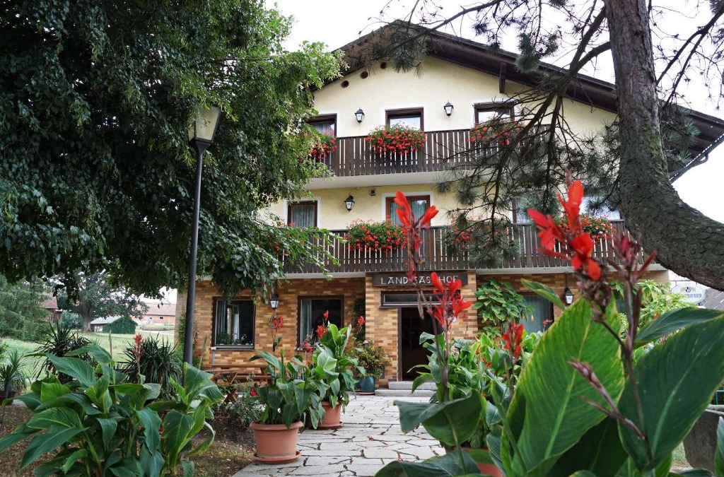 Roetz Hotel | Hotel-Landgasthof Henghuber