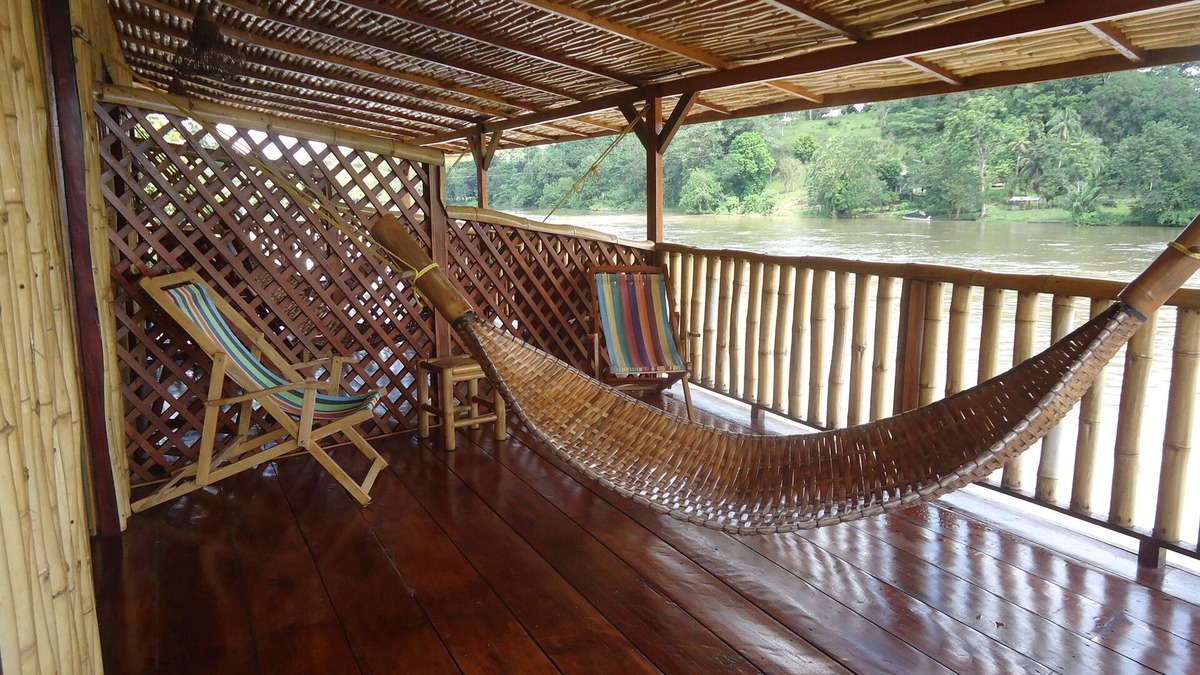 El Castillo Cabin | Hotel Lara's Planet