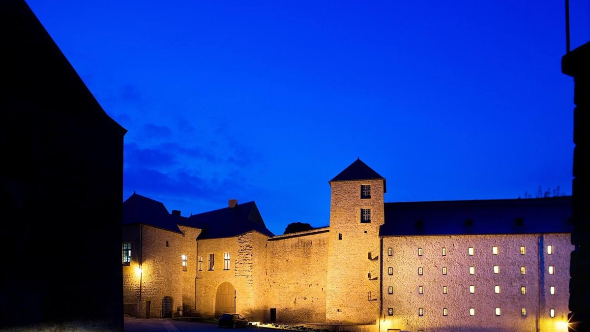Sedan Hotel | Hotel Le Château Fort